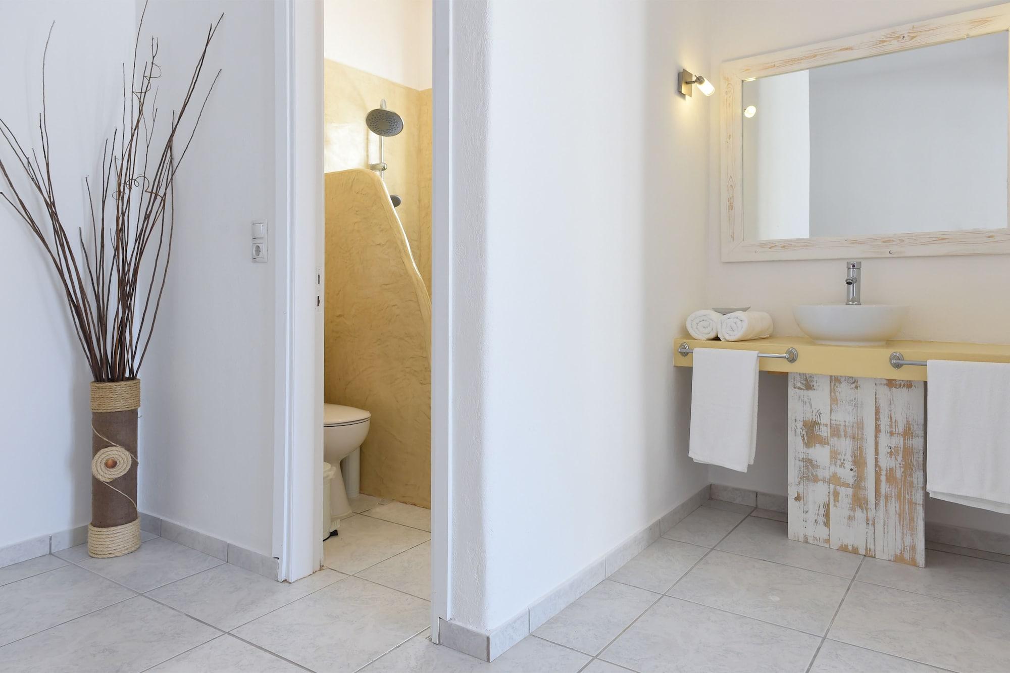 מלון Porto Naoussa (Adults Only) מראה חיצוני תמונה