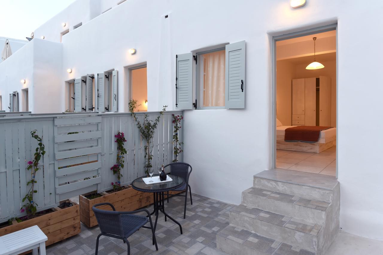 מלון Porto Naoussa (Adults Only) מראה חיצוני תמונה